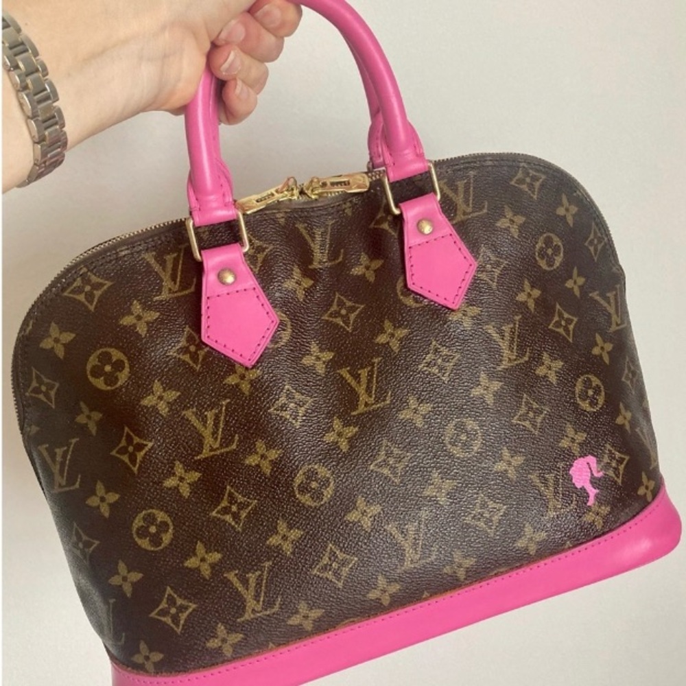 COPY - COPY - Authentic Louis Vuitton Alma bag pink